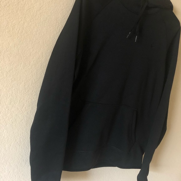 Nike Dri - Fit Hoodie - Picture 2 of 3